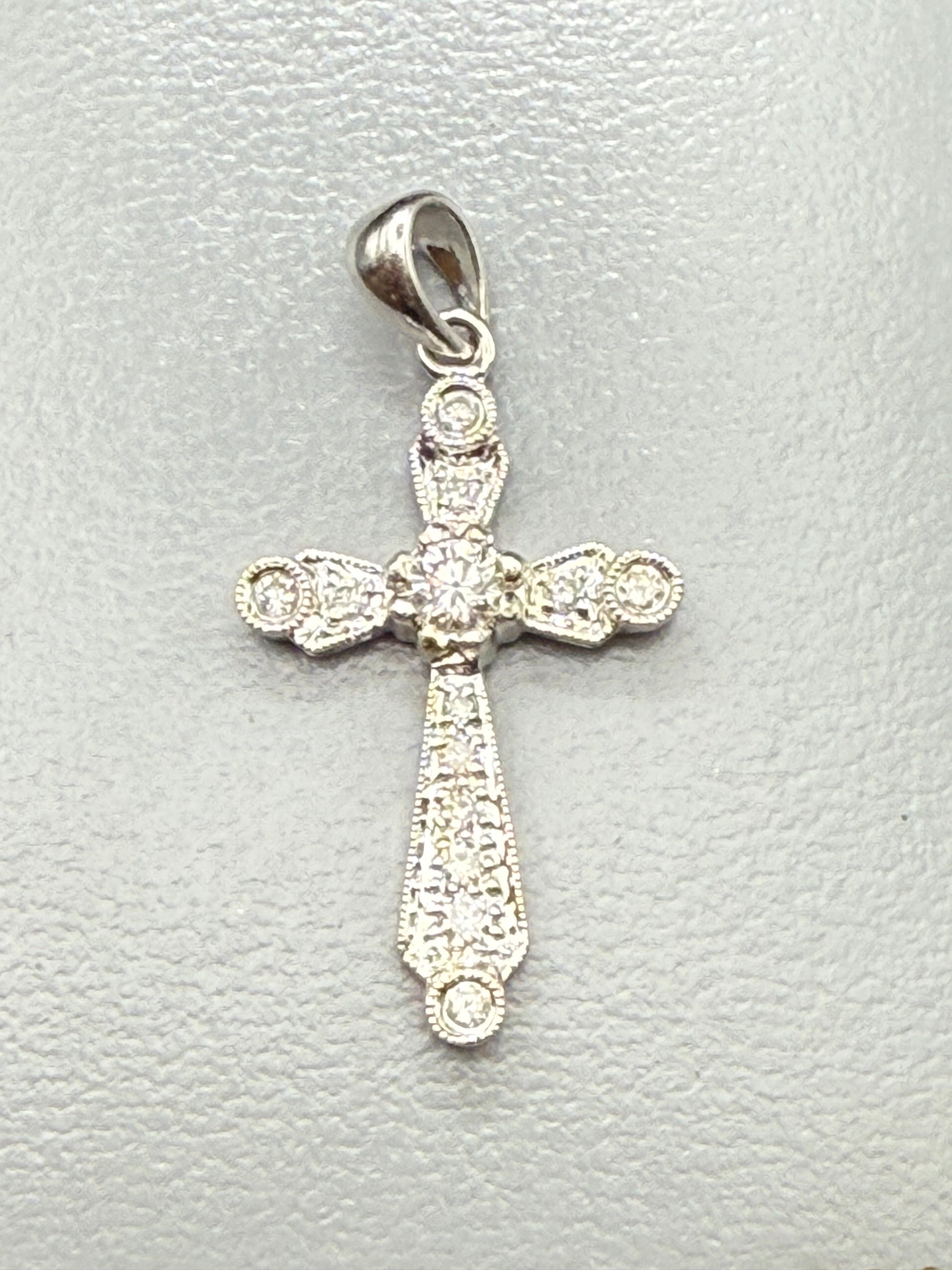 14K white gold diamond cross pendant charm – front view with intricate detail