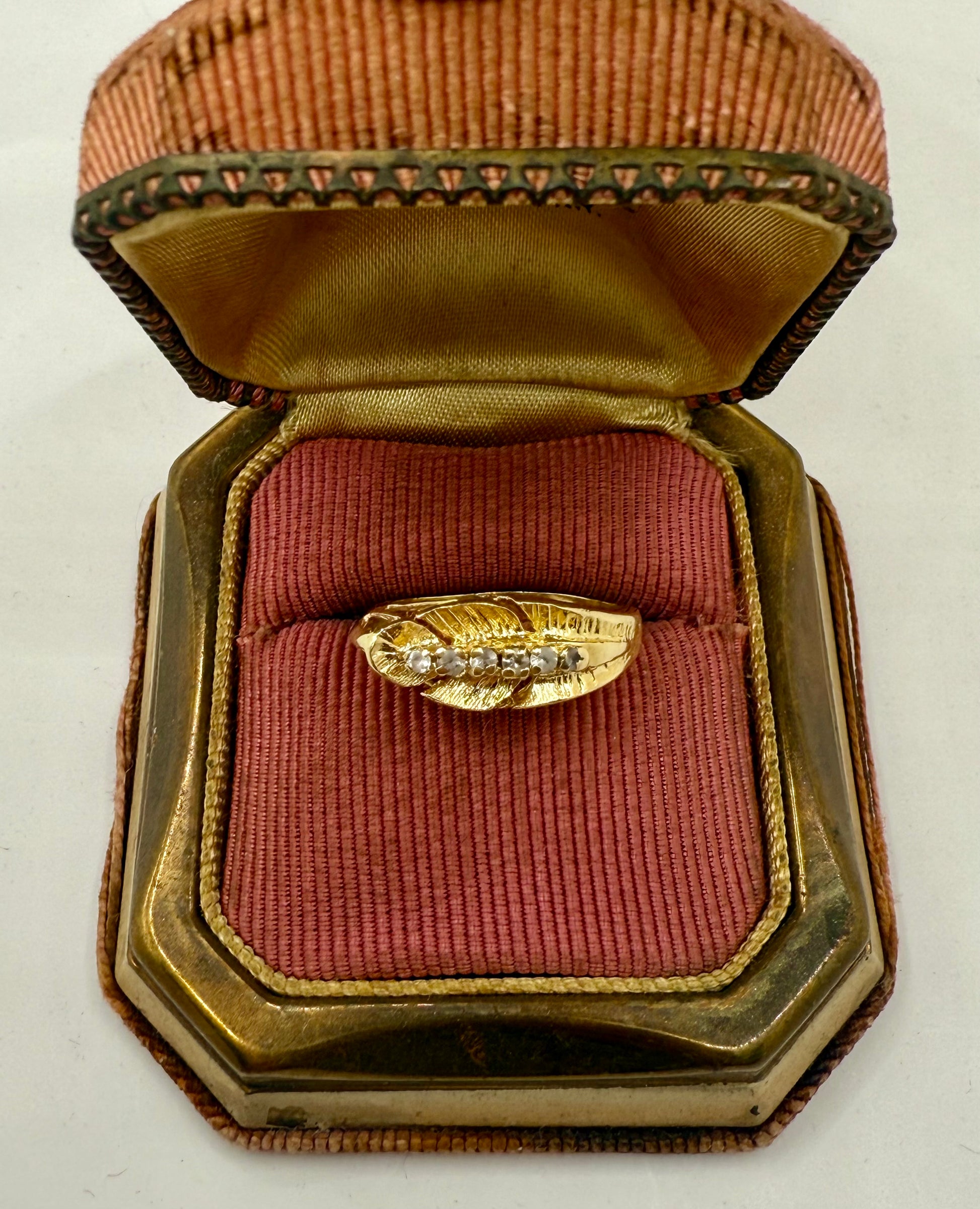Vintage yellow gold leaf ring with seed pearls in antique ring box